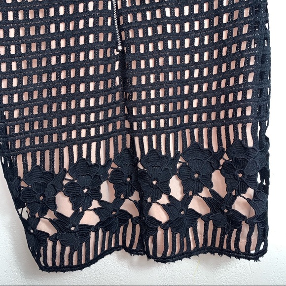 Lulus black lace overlay halter dress - Picture 4 of 8